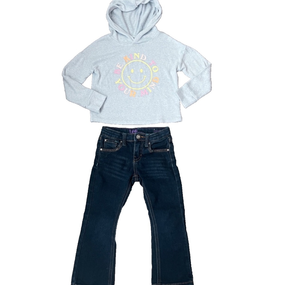 Girls Outfit, Lee Bootcut Embroidered Jeans/Rumi & Ryder Hooded Crop Top (4-5)